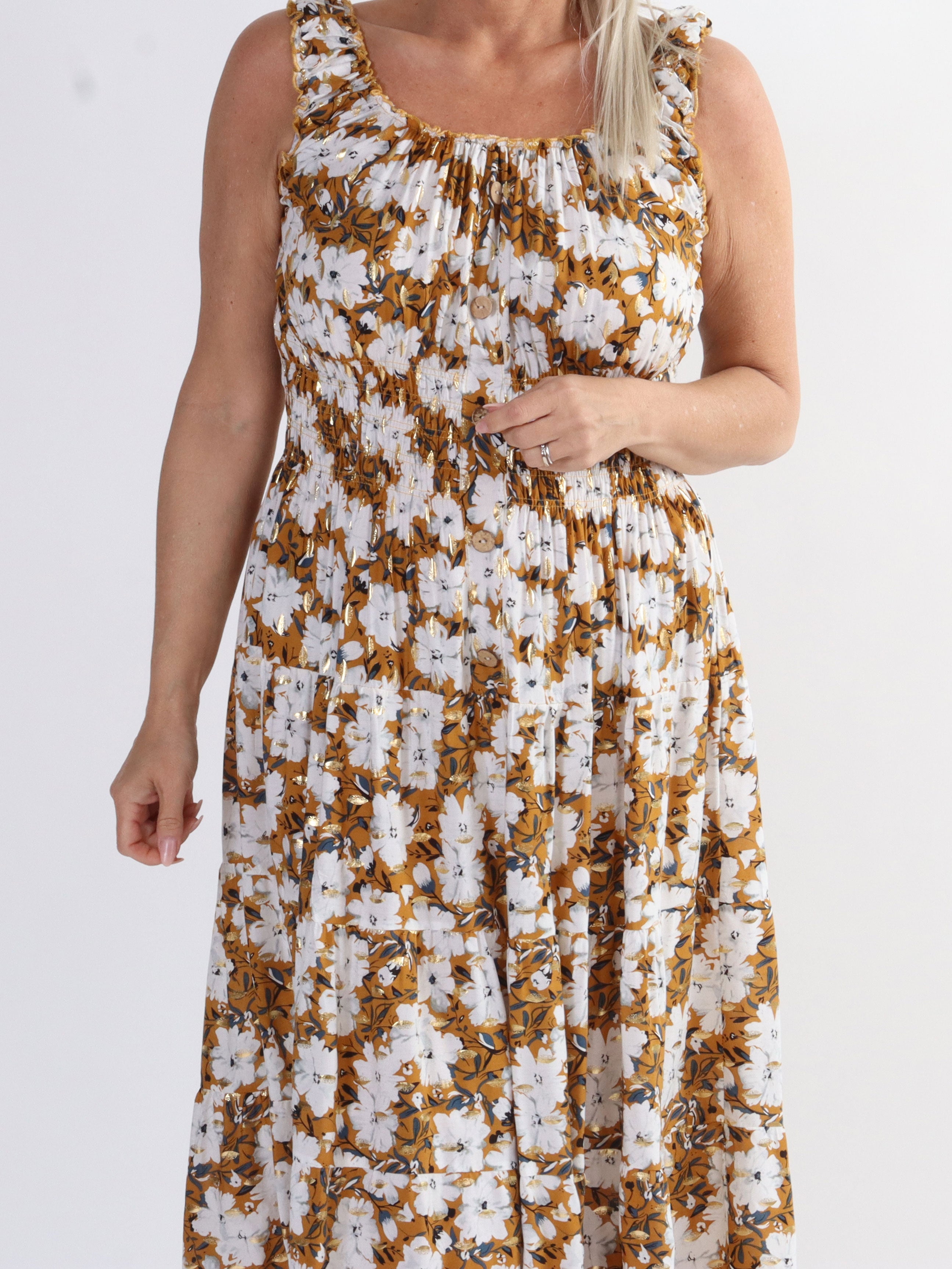 Alicia summer Short - Sød plus size stropkjole med sommerblomster